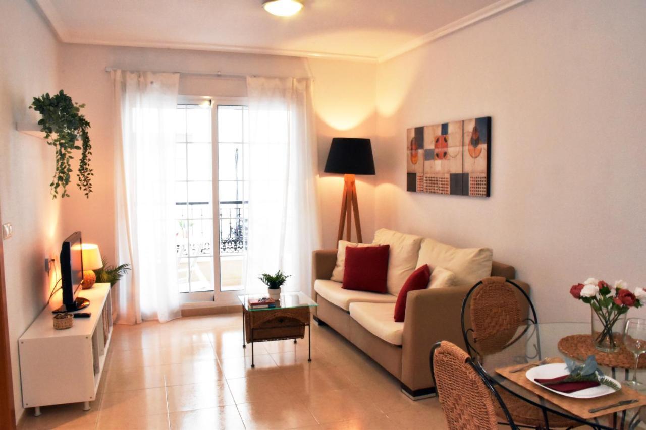 Beach Apartment 또레비에하 외부 사진